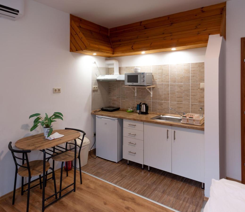 Apartament Poroszlay Apartman Debreczyn Zewnętrze zdjęcie