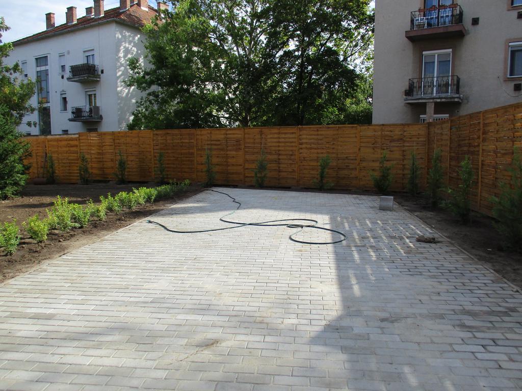 Poroszlay Apartman Debreczyn Zewnętrze zdjęcie