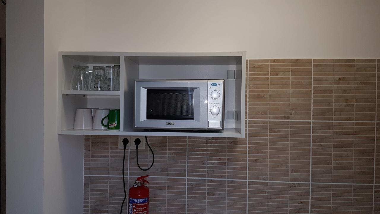 Apartament Poroszlay Apartman Debreczyn Zewnętrze zdjęcie